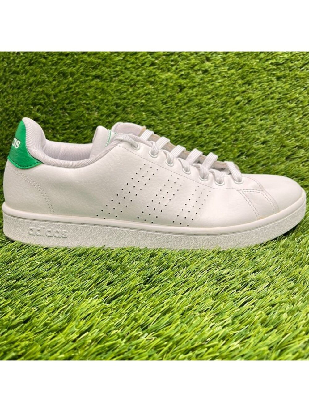 Adidas Advantage Mens Size 10 White Green Athletic Lifestyle Shoes Sneakers